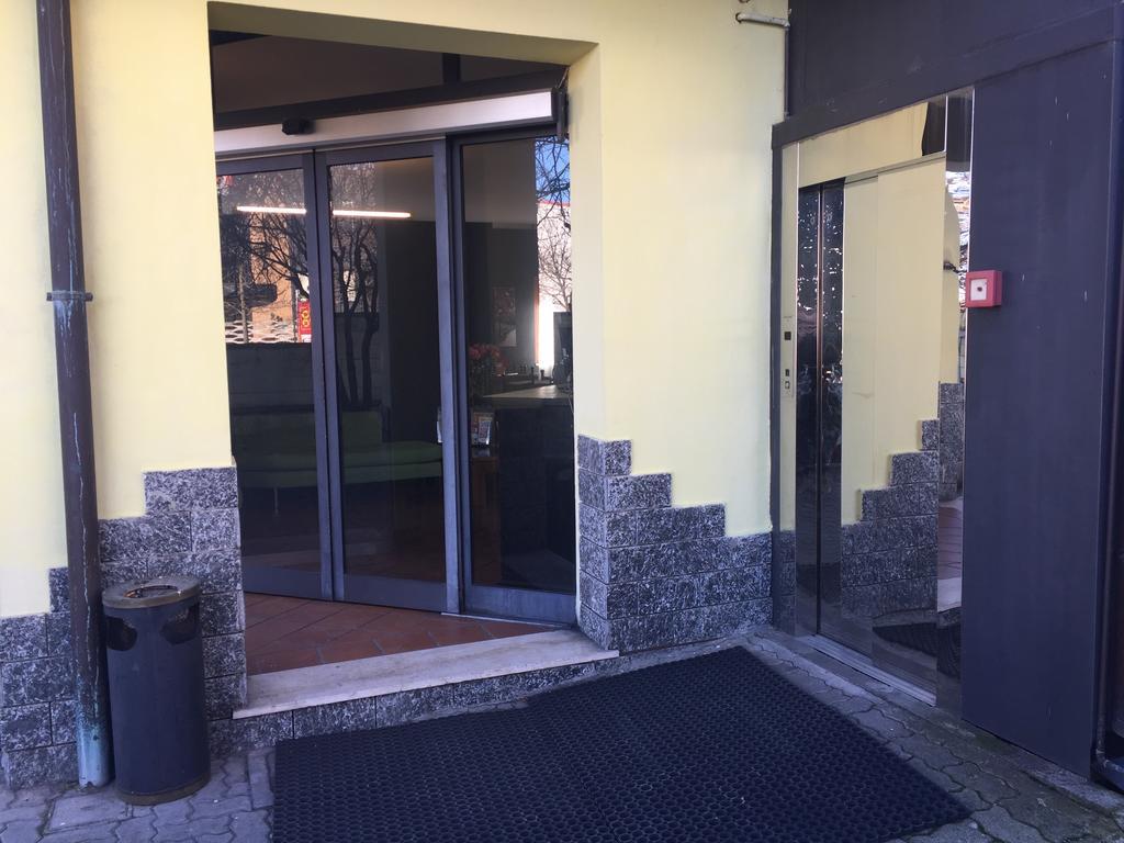 维杰瓦诺绿雅园酒店 外观 照片