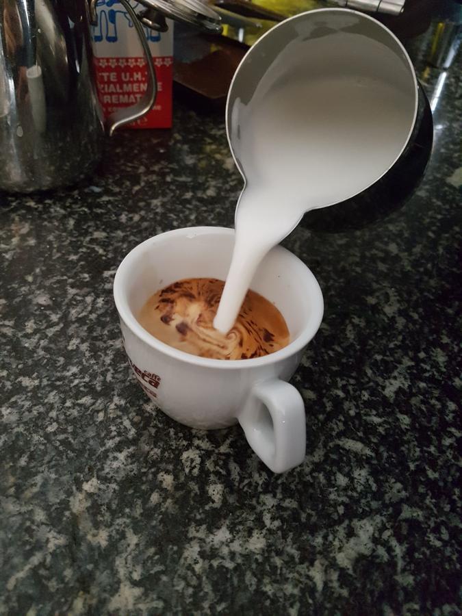 维杰瓦诺绿雅园酒店 外观 照片